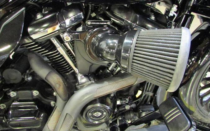 2019 Harley-Davidson® FLHRXS - Road King® Special