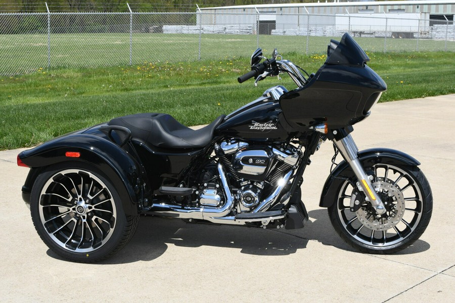 FLTRT 2024 Road Glide 3