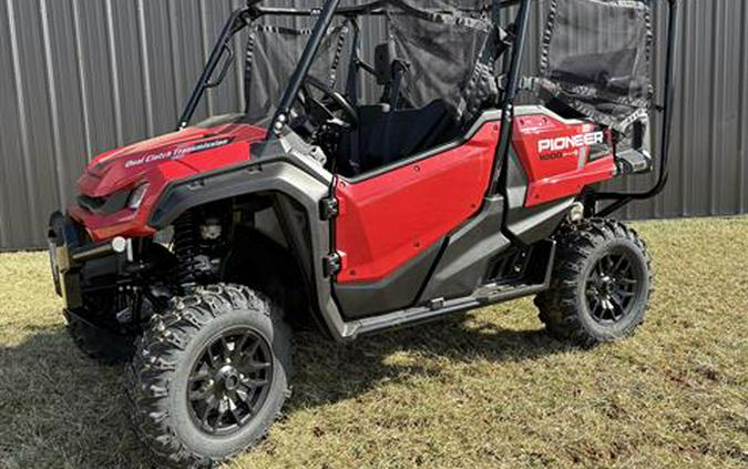 2025 Honda Pioneer 1000-5 Deluxe