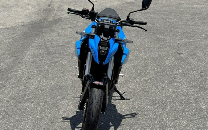 2025 Suzuki GSX-8S
