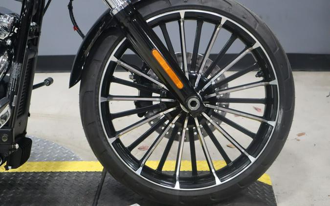 2025 Harley-Davidson Breakout