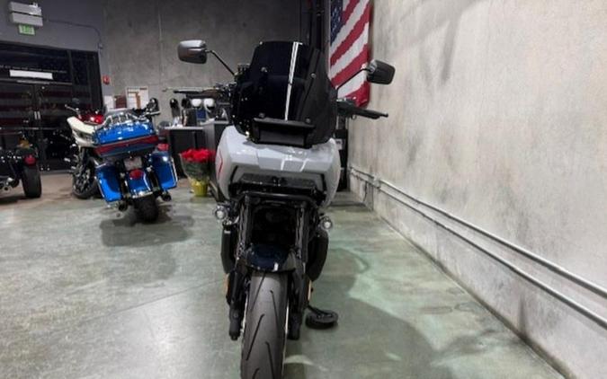 2025 Harley-Davidson® RA1250ST - Pan America® 1250 ST