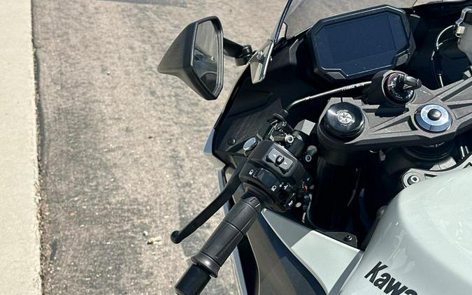 2025 Kawasaki Ninja® ZX™-6R ABS KRT Edition