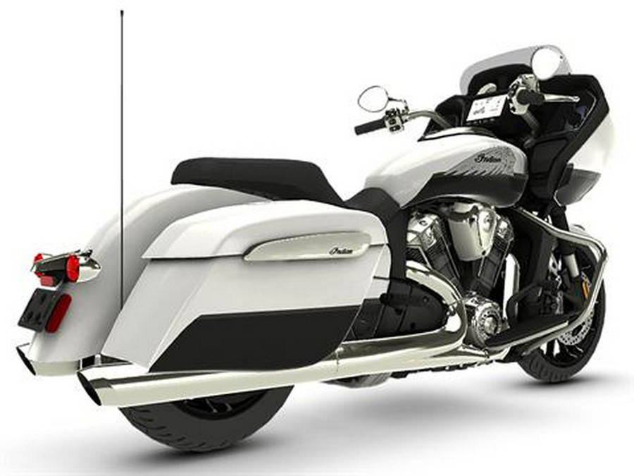 2024 Indian Motorcycle Challenger® Limited with PowerBand Audio Package