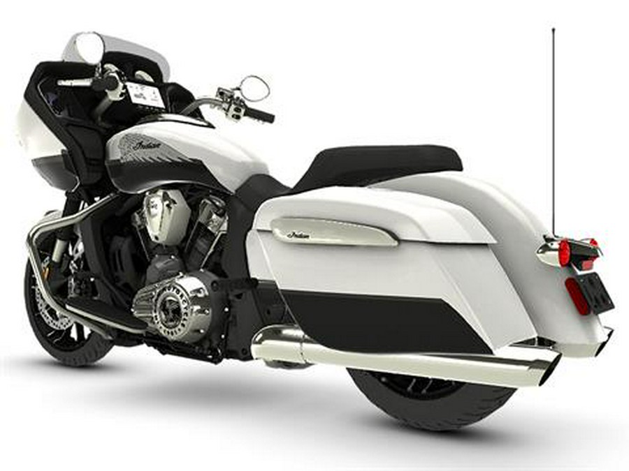 2024 Indian Motorcycle Challenger® Limited with PowerBand Audio Package