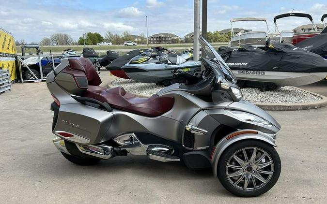 2014 Can-Am® Spyder® RT Limited SE6