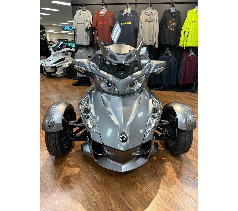 2012 Can-Am™ Spyder Roadster RT-S