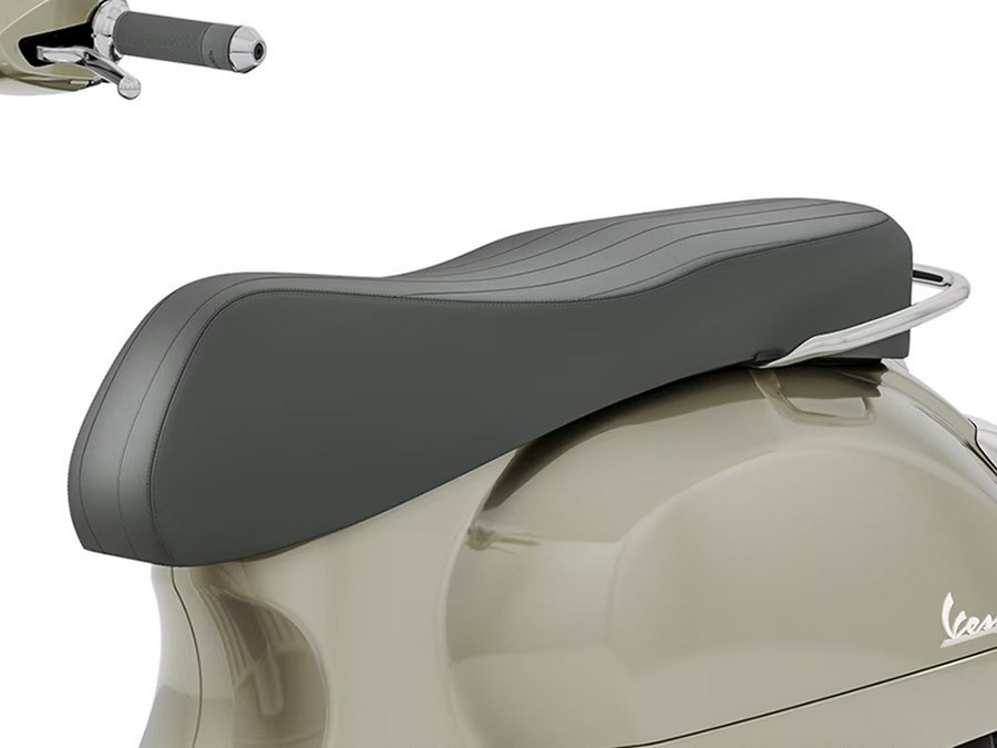 2025 Vespa GTS 300
