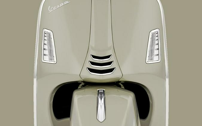 2025 Vespa GTS 300