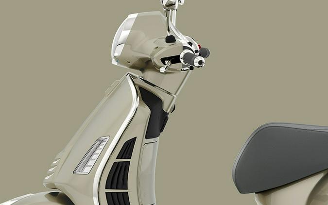 2025 Vespa GTS 300