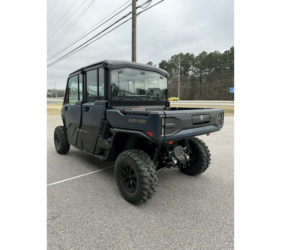 2026 Can-Am® Defender XT CAB HD11