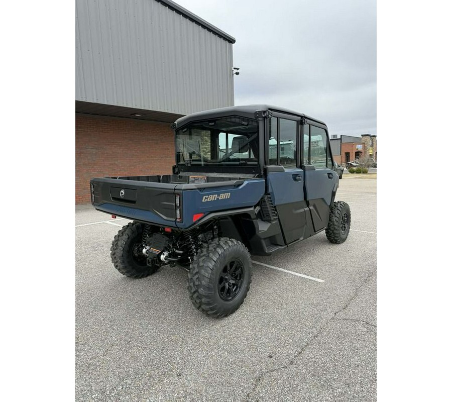 2026 Can-Am® Defender XT CAB HD11