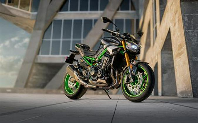 2025 Kawasaki Z900 SE ABS