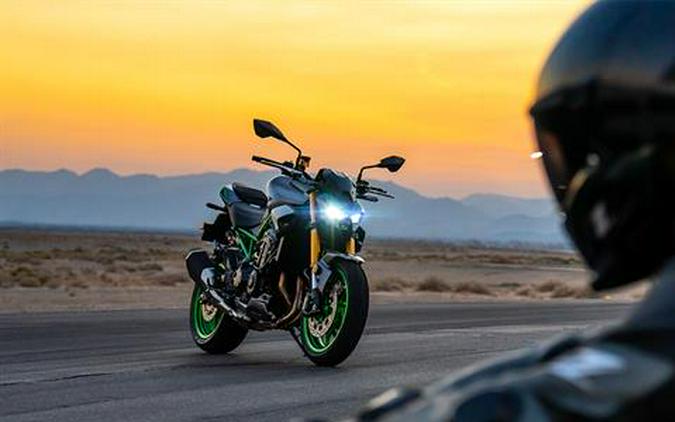 2025 Kawasaki Z900 SE ABS