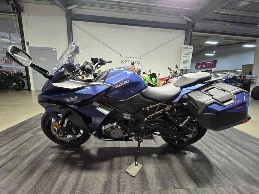 2022 Suzuki GSX-S1000GT