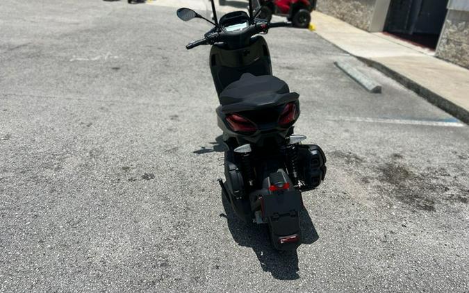 2027 Piaggio BV 400 S