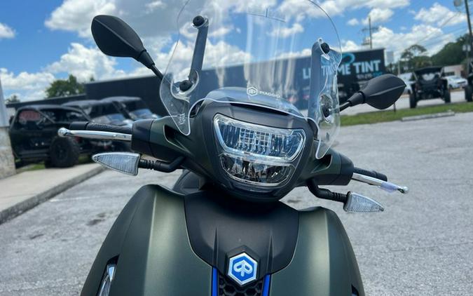 2027 Piaggio BV 400 S