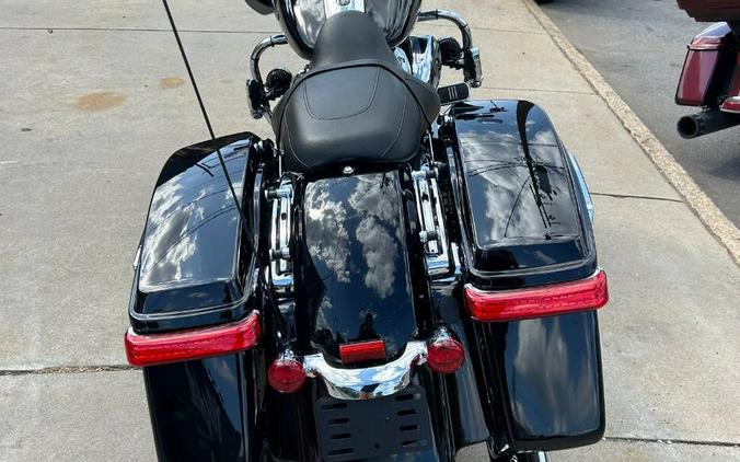 2021 Harley-Davidson Road Glide FLTRX