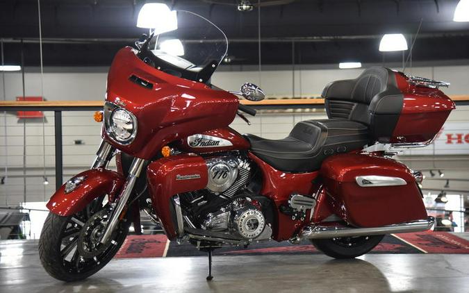 2023 Indian Motorcycle® Roadmaster® Limited Stryker Red Metallic