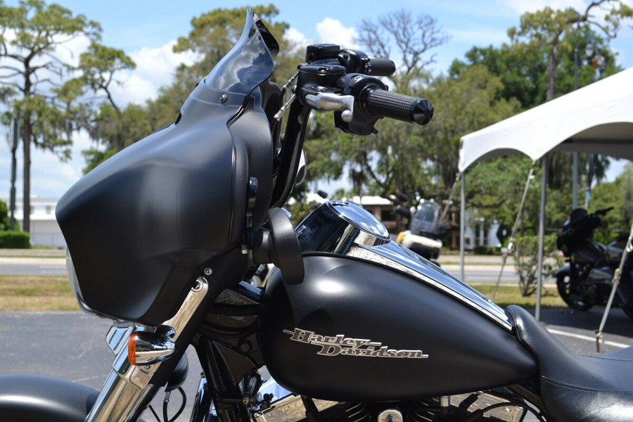 2014 Harley-Davidson Street Glide - FLHX