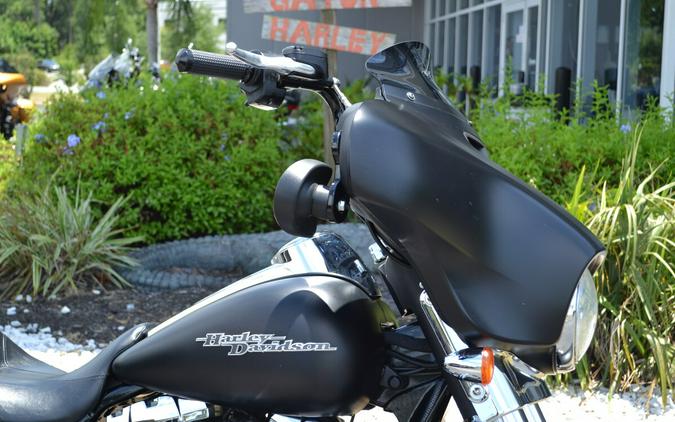 2014 Harley-Davidson Street Glide - FLHX