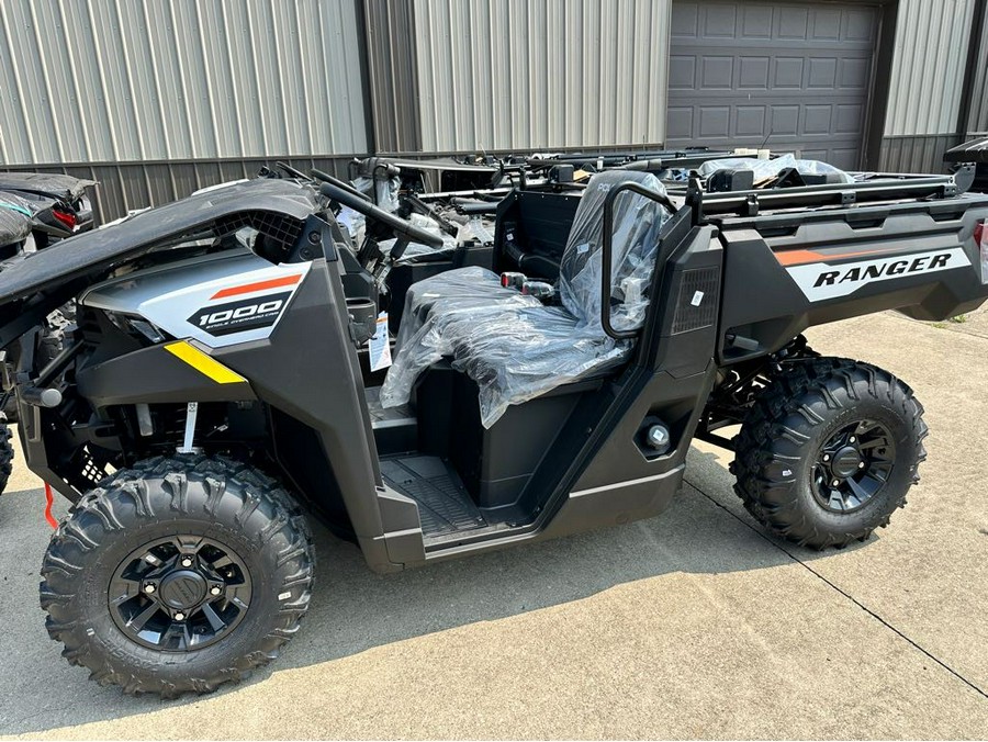 2025 Polaris Industries RANGER 1000 PREMIUM - WHITE LIGHTNING EPS