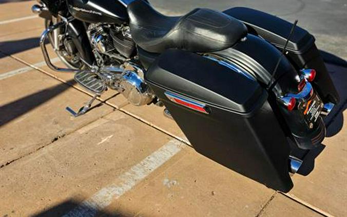 2017 Harley-Davidson Road Glide® Special