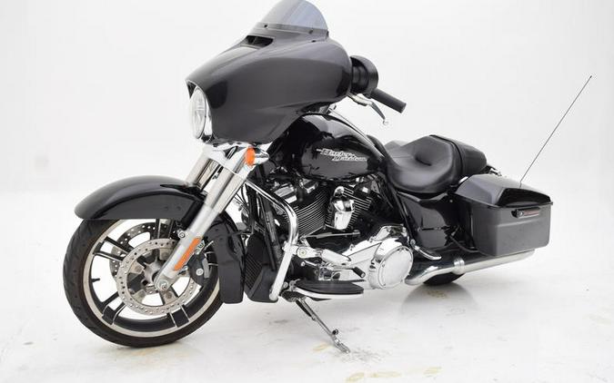 2019 Harley-Davidson® FLHX - Street Glide®