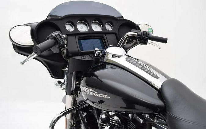 2019 Harley-Davidson® FLHX - Street Glide®