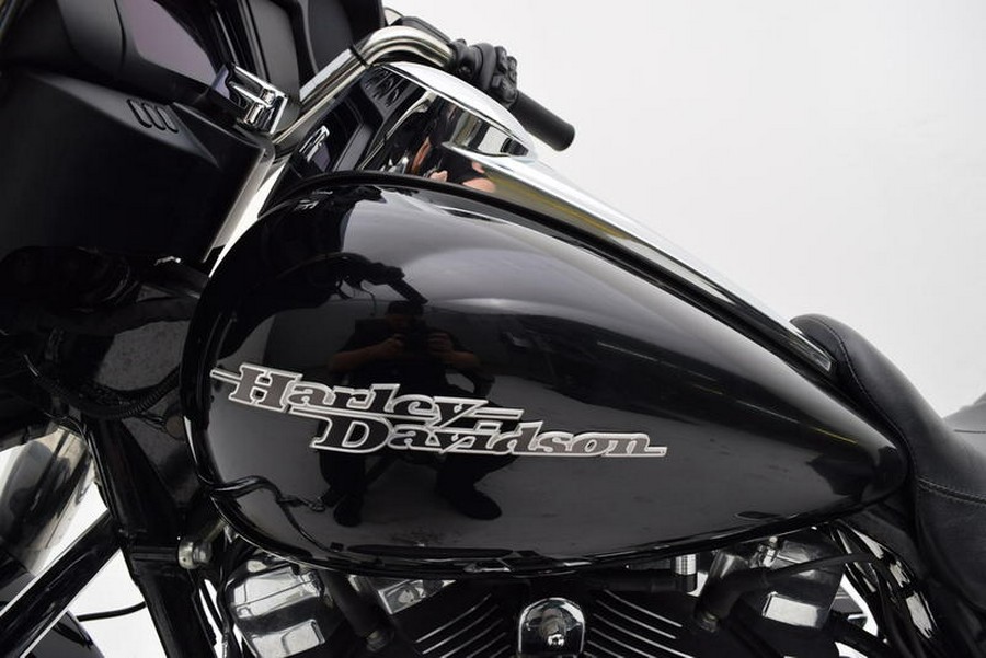 2019 Harley-Davidson® FLHX - Street Glide®