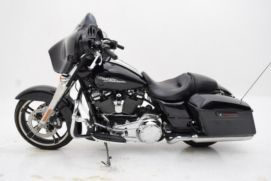 2019 Harley-Davidson® FLHX - Street Glide®