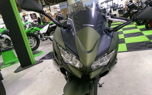 2024 Kawasaki Ninja 650 ABS Metallic Covert Green/Metallic Spar