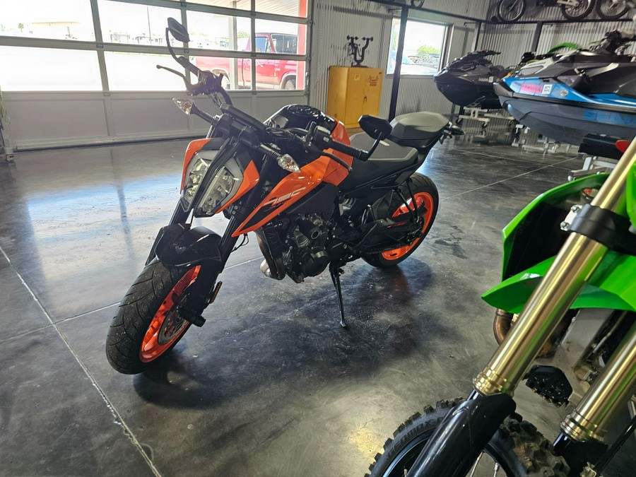 2020 KTM Duke 790