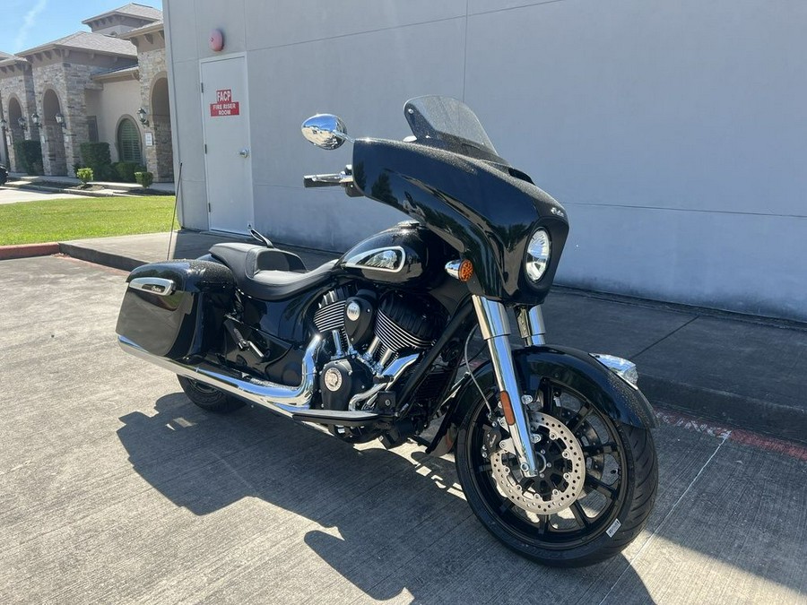 2024 Indian Motorcycle® Chieftain® Black Metallic