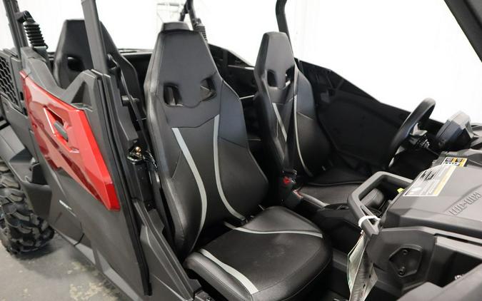 2025 Can-Am® Commander MAX XT 700