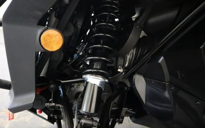 2025 Can-Am® Commander MAX XT 700