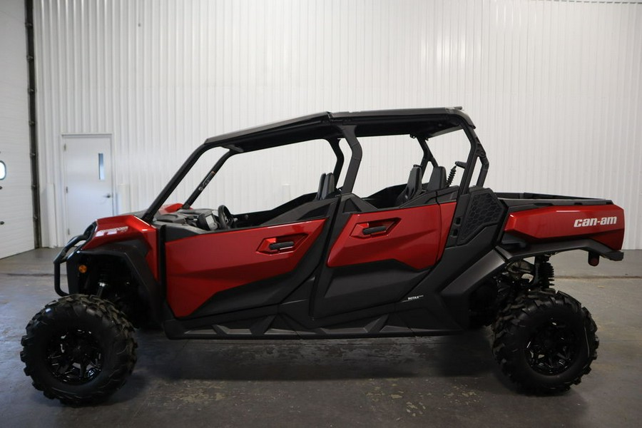 2025 Can-Am® Commander MAX XT 700