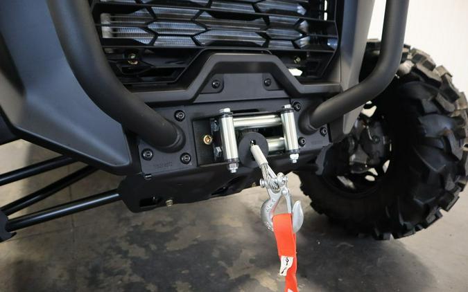 2025 Can-Am® Commander MAX XT 700