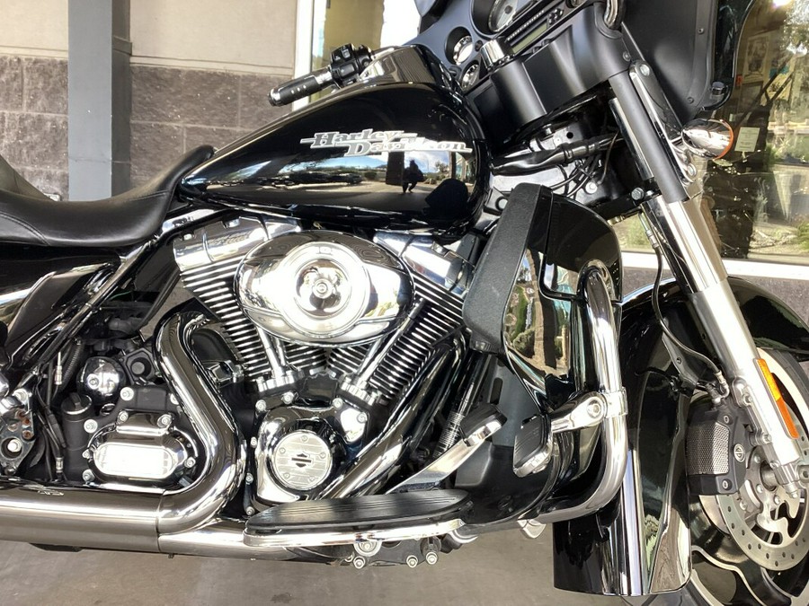 FLHX 2013 Street Glide®