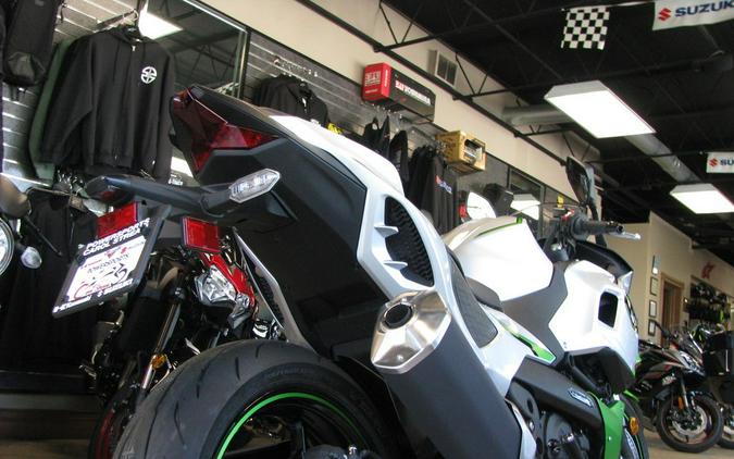 2024 Kawasaki Ninja® 7 Hybrid ABS