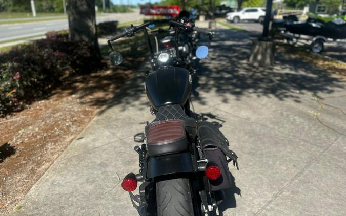 2019 Indian Motorcycle® Scout® Bobber ABS Thunder Black Smoke