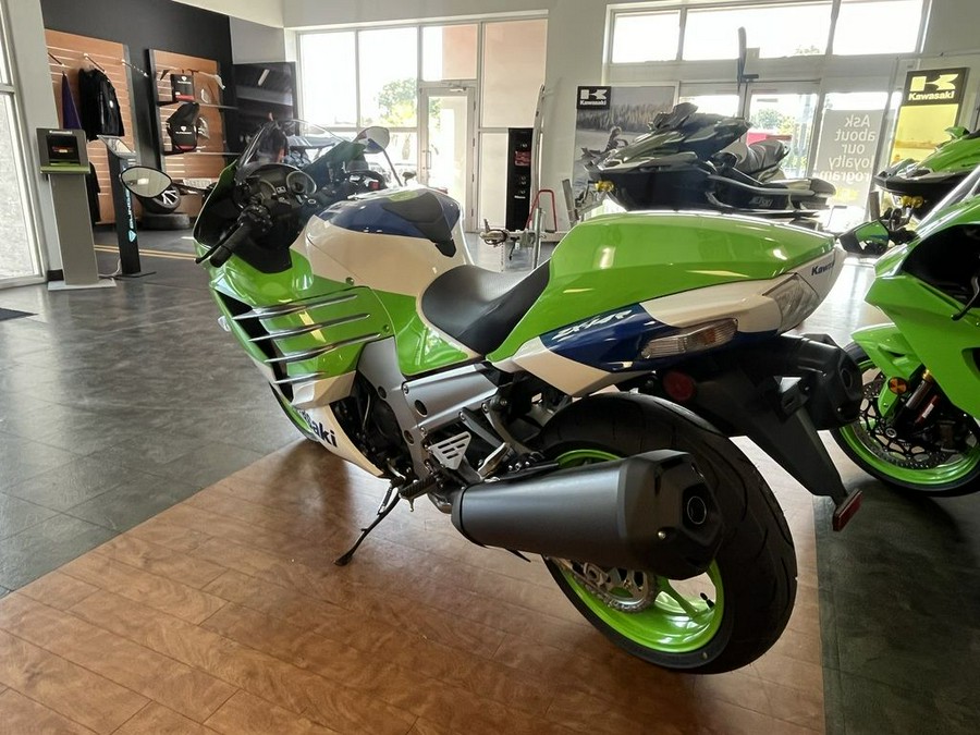 2024 Kawasaki Ninja® ZX™-14R 40th Anniversary Edition ABS