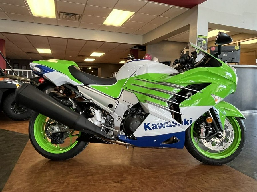 2024 Kawasaki Ninja® ZX™-14R 40th Anniversary Edition ABS