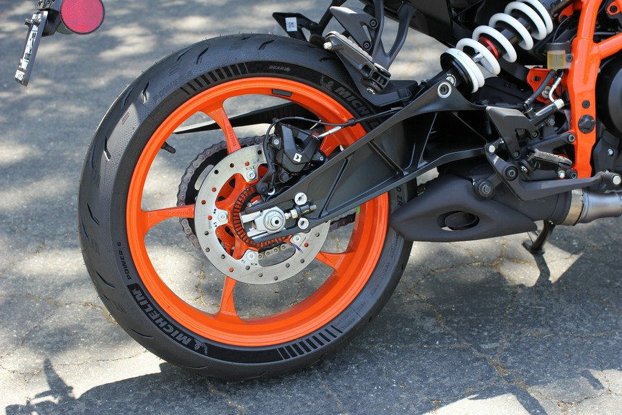 2024 KTM 390 Duke