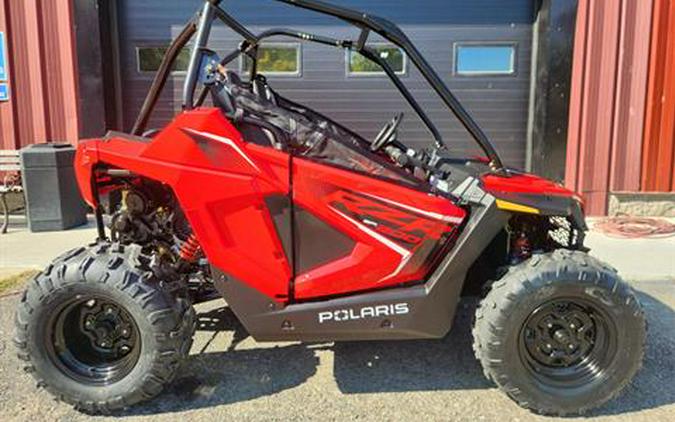 2025 Polaris RZR 200 EFI