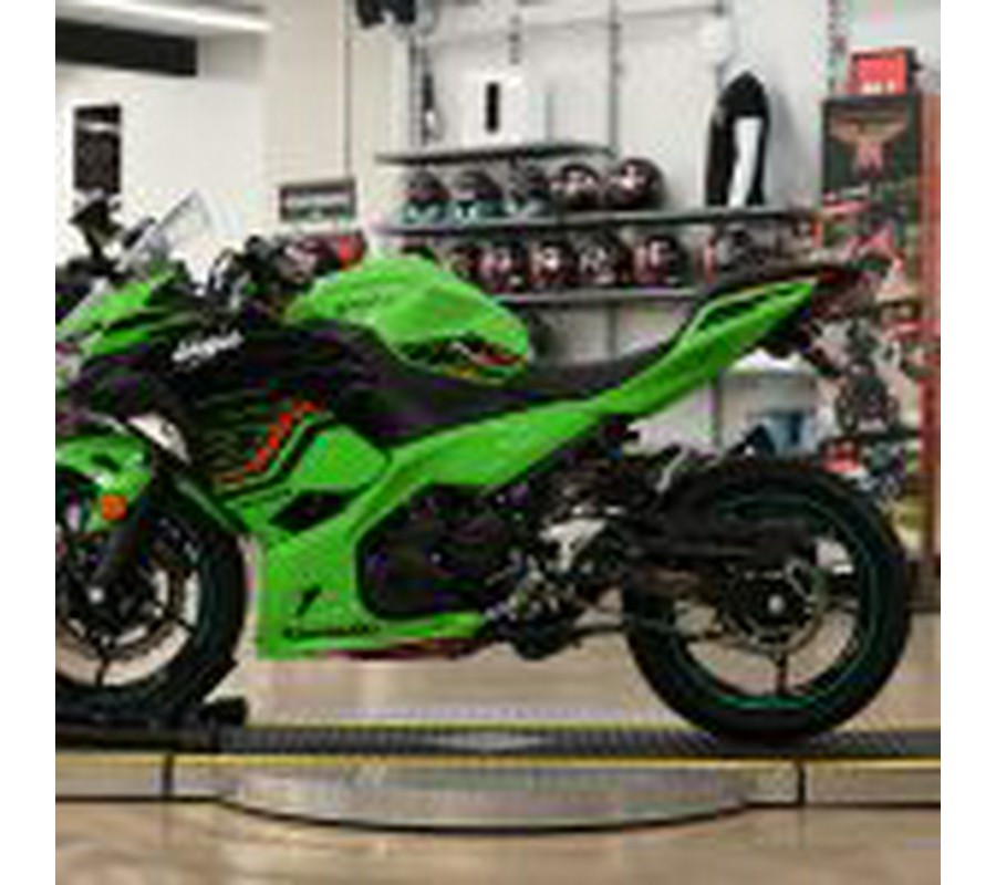 2023 Kawasaki Ninja 400 ABS KRT