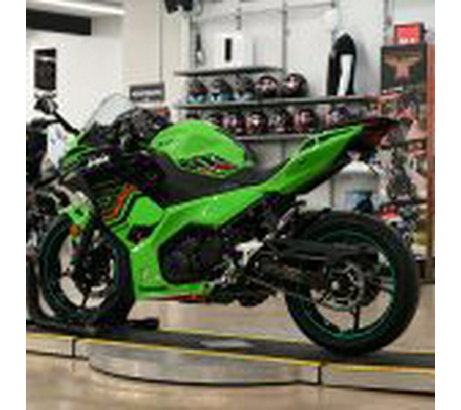 2023 Kawasaki Ninja 400 ABS KRT