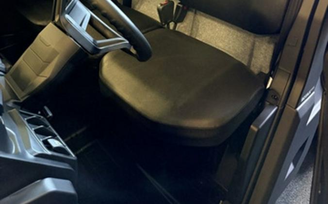 2026 Can-Am Defender DPS CAB HD10