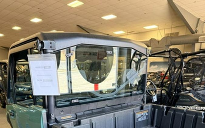 2026 Can-Am Defender DPS CAB HD10