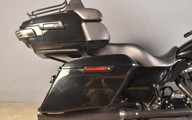 2019 Harley-Davidson Street Glide Special Vivid Black